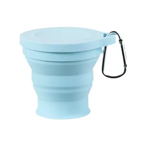 Tazza pieghevole portatile in silicone blu con coperchio e moschettone per viaggi all'aperto