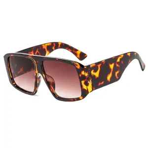 Stylish oversized square tortoiseshell sunglasses featuring brown gradient UV400 lenses