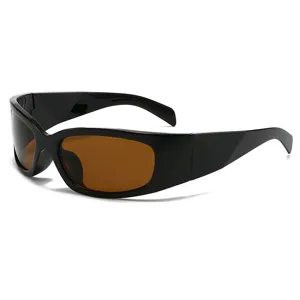 Trendy Y2K sporty sunglasses featuring a black frame and brown lenses for fashion