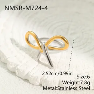 Detailansicht eines zweifarbigen Edelstahl-Schleifenknotenrings mit Größenangaben