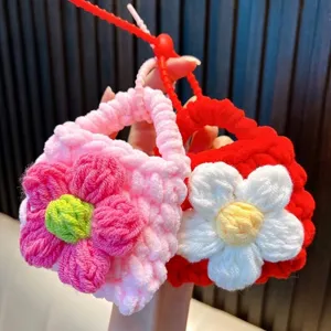 Handmade Crochet Flower Mini Coin Purse Keychain Cute Knitted Yarn Plush Storage Bag For Women Girls Autumn Winter Gift