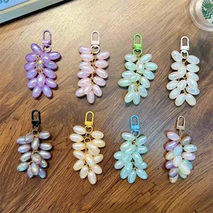 Creative Iridescent Grape Keychain Cute Summer Fruit Acrylic Beads Charm Bag Pendant For Women Backpack Key Ring Gift Accessories