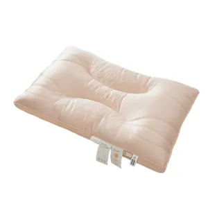 Cuscino ergonomico in lattice e microfibra rosa con ricamo a conchiglia