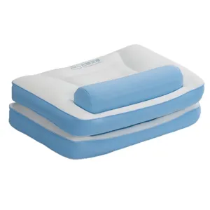 Almohada cervical ergonómica azul y blanca con soporte de espuma viscoelástica.