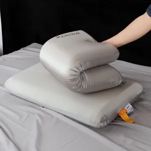 Almohada de espuma viscoelástica de seda fresca con rebote lento para soporte cervical