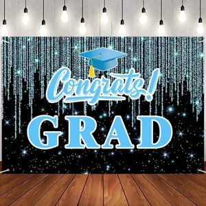 Sfondo fotografico di laurea con testo blu Congrats Grad e brillantini