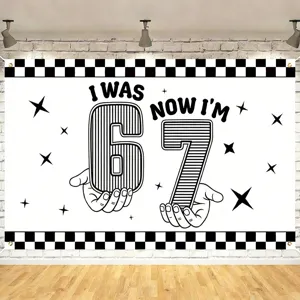 Sfondo fotografico per 7° compleanno con testo I WAS 6 NOW I'M 7 e bordi a scacchi
