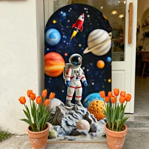 Boogvormige ruimte-achtergrond met cartoon astronaut voor kinderfeest decoratie