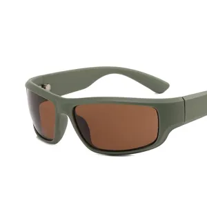 Trendy Y2K pilot sunglasses with matte green frame and amber lenses for women.