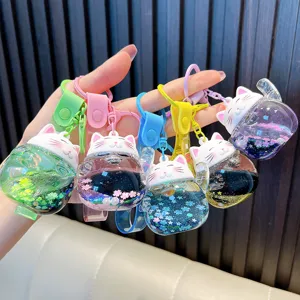 Cute Cartoon Lucky Cat Liquid Quicksand Keychain Creative Acrylic Glitter Floating Animal Keychain For Bag Charm Car Key Holder Gift Ornament