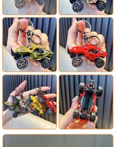 Detailansicht von Mini-Legierungs-Rückzug-Spielzeugauto-Schlüsselanhängern in bunt