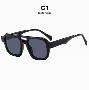 Detaillierte Seitenansicht der schwarzen Retro-Doppelbrücken-Pilotensonnenbrille für Herren