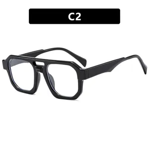 Retro-Pilotenbrille mit Doppelsteg und schwarzem Rahmen für Herren, stilvoller UV-Schutz.