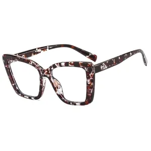 Square oversized TR90 anti-blue light glasses frame with stylish tortoiseshell pattern