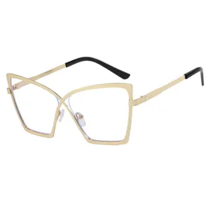 Elegante montatura per occhiali cat-eye dorata con ponte a X e lenti anti-luce blu