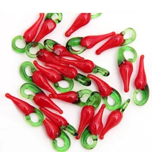 Ciondoli a peperoncino in vetro rosso e verde per gioielli artigianali fai-da-te DIY