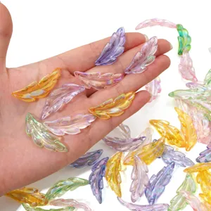 Pendentifs plumes en acrylique AB colorés pour la création de bijoux DIY et l'artisanat créatif