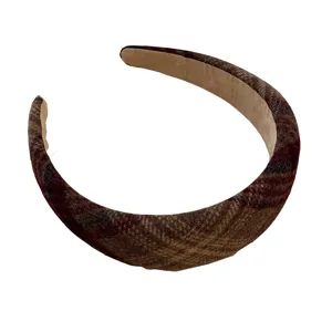 Cerchietto largo a quadri in stile britannico da donna, materiale felpato per look elegante