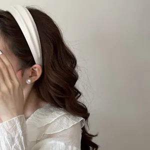 Elegant French style white wide padded headband for high crown voluminous hair look