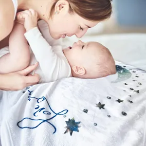 Couverture étape pour bébé en peluche douce avec thème étoile et lune de rêve
