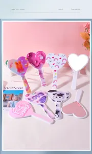 Cute heart-shaped hand mirror with handle for makeup and dormitory use