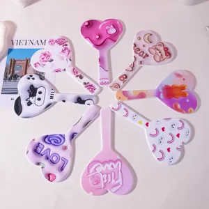 Cute Heart Shaped Handheld Mirror Portable Plastic Makeup Mirror For Students Dormitory Compact Hand Mirror With Handle Printed Mirror