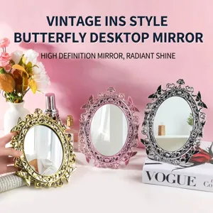 Specchio da Trucco da Tavolo in Stile Retrò Europeo con Rilievo di Farfalle Specchio Singolo Galvanizzato per Camera da Letto Bagno