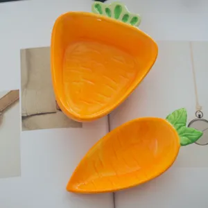 Juego creativo de cuencos y platos de cerámica con forma de zanahoria para postres o casa