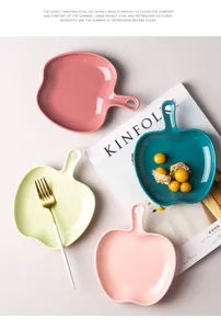 Assiettes de petit-déjeuner nordiques en céramique en forme de pomme avec poignées