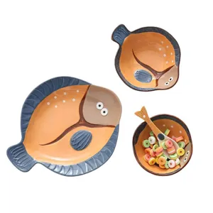 Service de table en céramique requin peint à la main pour enfants avec assiettes et bol