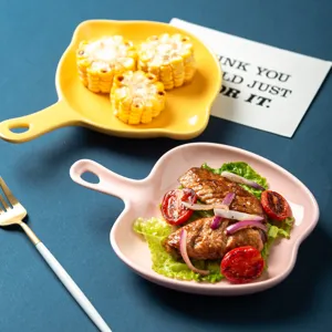 Plat de cuisson nordique en céramique avec poignée, plat de service coloré pour petit-déjeuner
