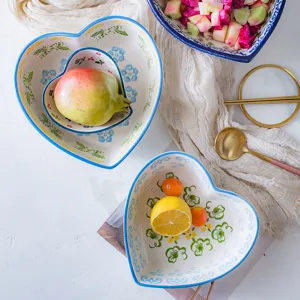 Japanese heart-shaped ceramic bowls with hand-painted floral pattern for dessert and salad
