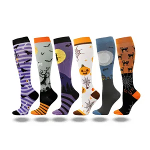 Six paires de chaussettes de compression Halloween avec citrouilles et chauves-souris