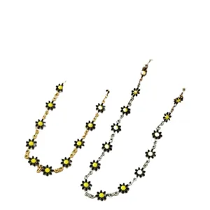 Elegant double-sided daisy flower chain necklace set in gold and silver stainless steel