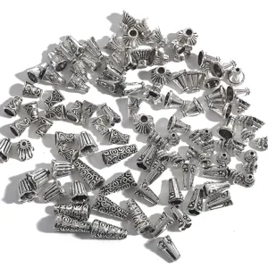 Vue détaillée de divers capuchons de glands en alliage d'argent antique pour bijoux