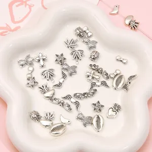 Mix di ciondoli e perline distanziatrici in lega argento vintage per accessori gioielli DIY