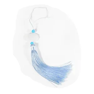 Elegante ciondolo con nappa cinese blu tradizionale con intaglio in finta giada
