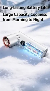 Tragbarer L-förmiger Ventilator mit LED-Anzeige auf erfrischendem Schneehintergrund