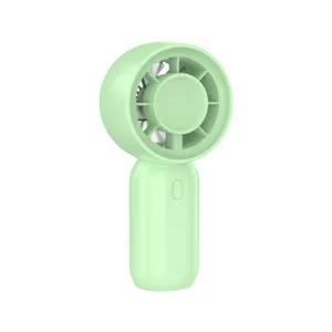 Tragbarer Handventilator Mini USB-Lüfter in Hellgrün für Reisen und Outdoor-Aktivitäten.