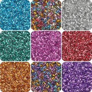 Colección de cuentas de cristal de colores para la creación de joyas artesanales