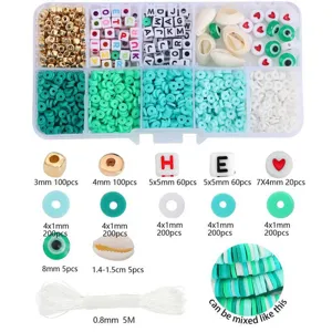 Details zum DIY-Perlenset mit Tonscheiben, Buchstabenperlen und Zubehör mit Mengen.