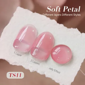 Vue détaillée du vernis gel rose TS11 montrant l'effet d'une couche par rapport à deux couches
