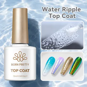 Gros plan du gel Water Ripple Top Coat avec effets de nail art en relief 3D