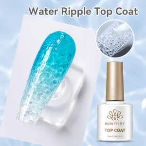 Gros plan détaillé du Top Coat Water Ripple de Born Pretty montrant l'effet de vague