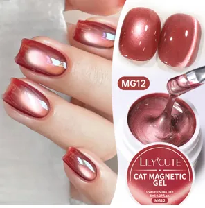 Esmalte gel magnético LILY'CUTE rojo rosa con efecto cristal brillante en las uñas