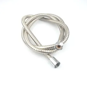 Flessibile doccia universale in acciaio inox con attacchi standard G1/2