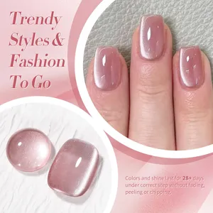 Detail van Born Pretty cat eye nagelgel in droog roze met magnetische glansfinish