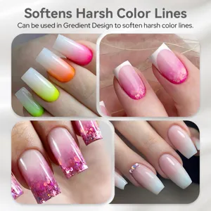 Détail montrant le top coat laiteux adoucissant les lignes de couleur des ongles dégradés