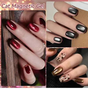 Detailansicht von Katzenaugen-Magnetnagelgel in Rot, Schwarz und Gold mit Leopardenmuster
