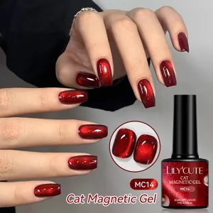 Professionele bordeauxrode kattenoog magnetische gel nagellak met hoogglans finish.